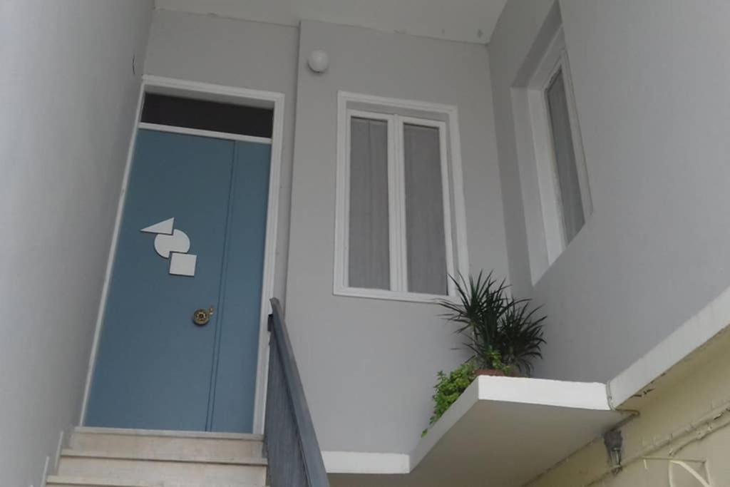 Paris House 1 Patras Exterior foto